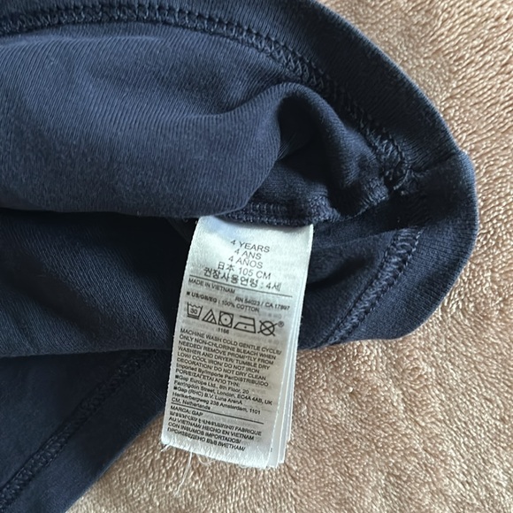 Boys Gap Sleepwear - Picture 2 of 2